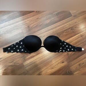 Victoria’s Secret Date Plunge Push-Up Multiway Bra